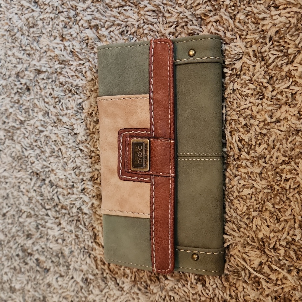 Born Concept Wallet